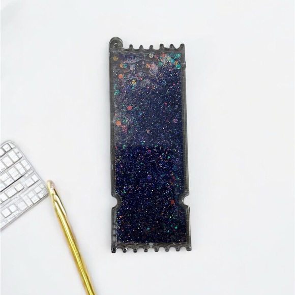 Bookmark hand crafted snowglobe bookmark - Picture 3 of 3